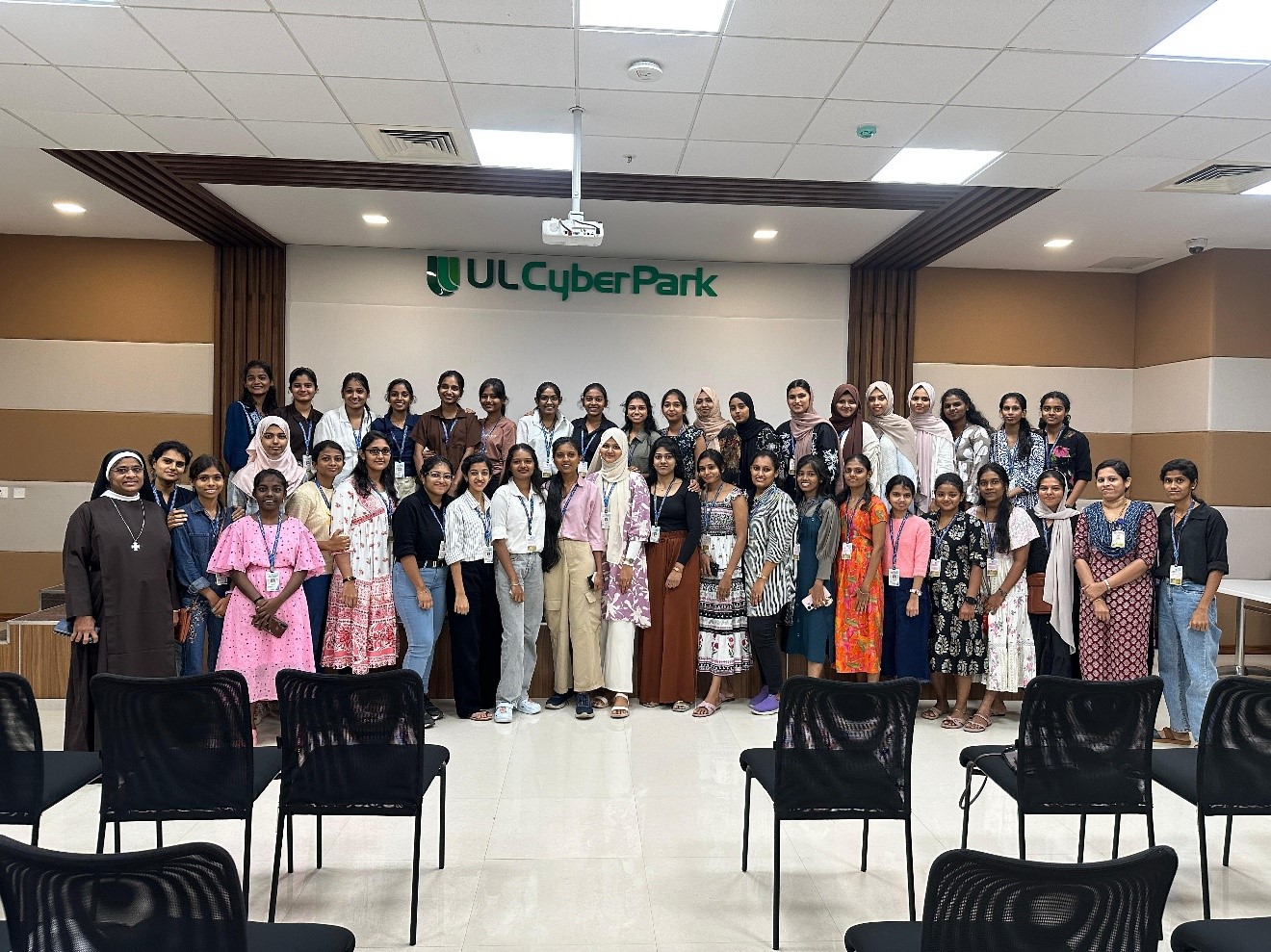 Industrial Visit to UL CyberPark